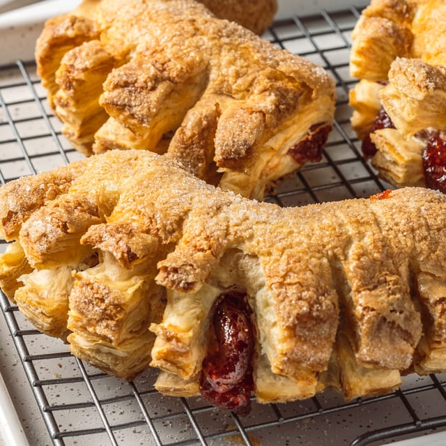 Chicharron de Guayaba.