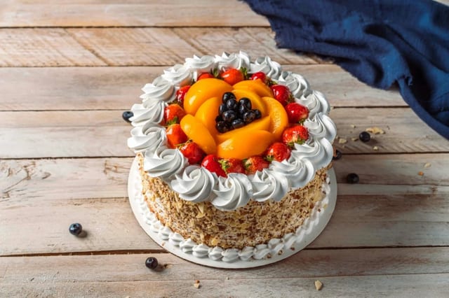 Fruit Top Cake